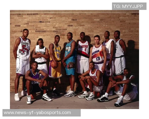 杜兰特分享NBA杯感受适应新赛制重视球迷反馈 杜兰特分享NBA杯感受适应新赛制重视球迷反馈